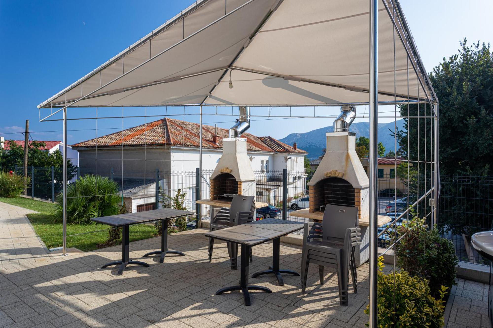 In 37047 Apartment Baska (Krk)